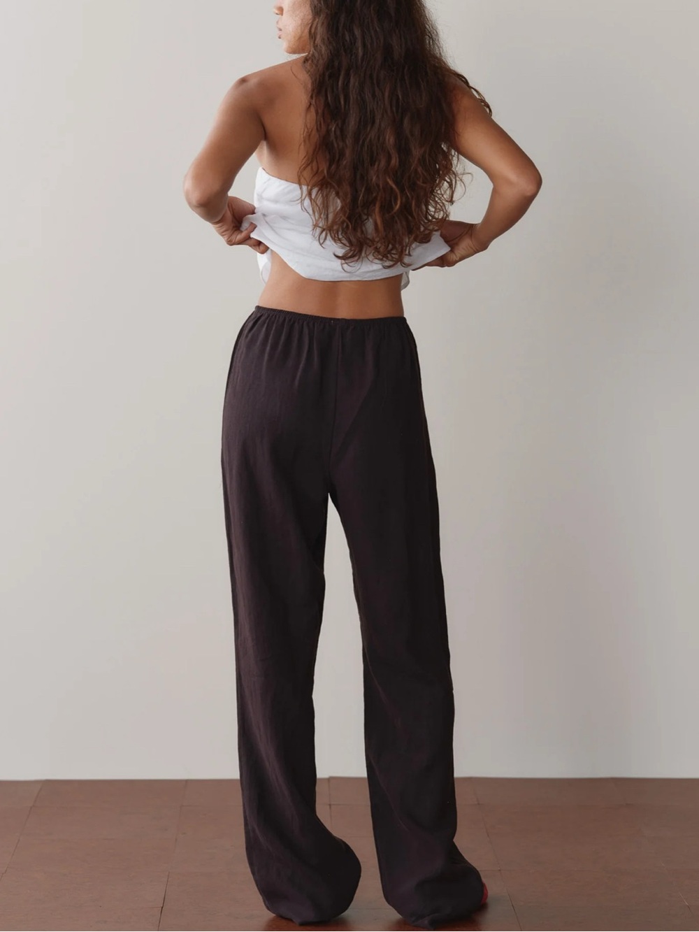 Donni Linen Simple Pant - Espresso - Picture 3 of 6